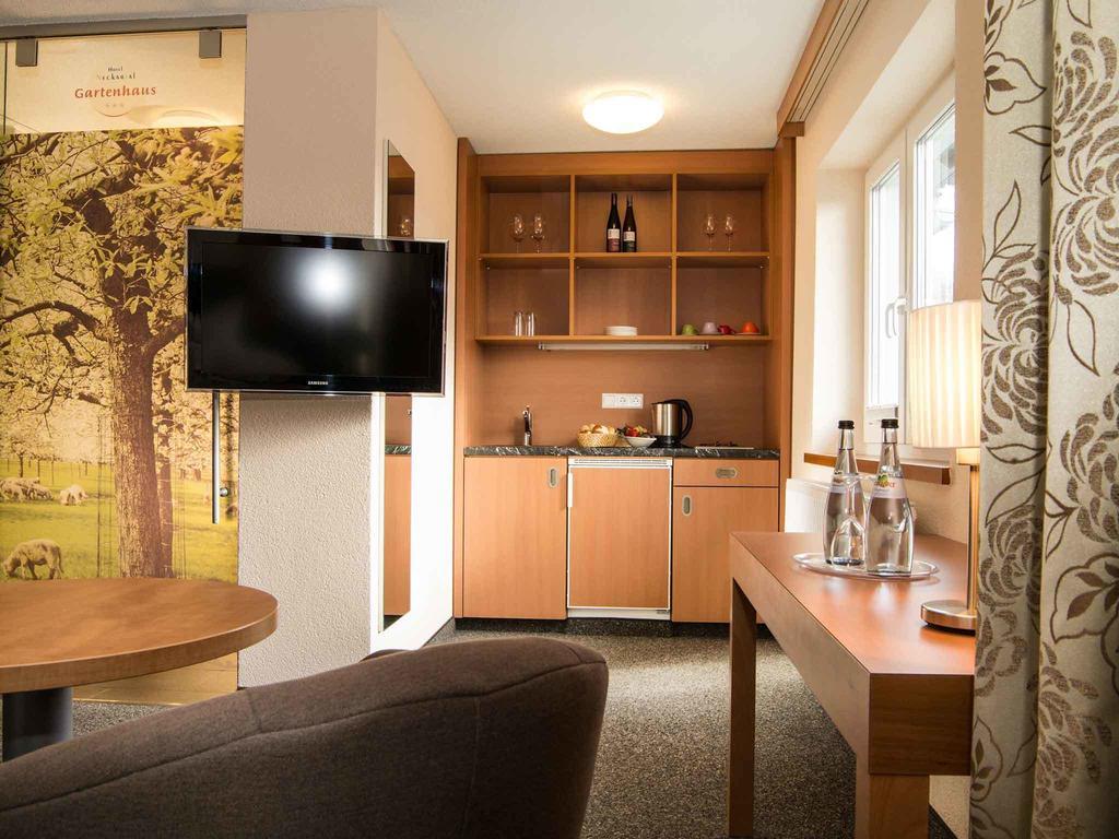 Hotel Neckartal Köngen エクステリア 写真